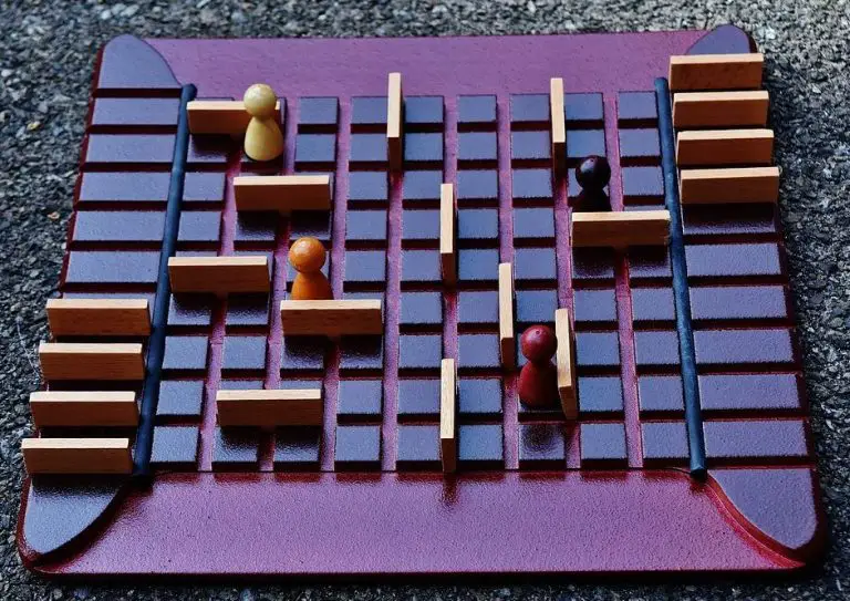 The 7 Best Abstract Strategy Board Games [2024] My top picks!